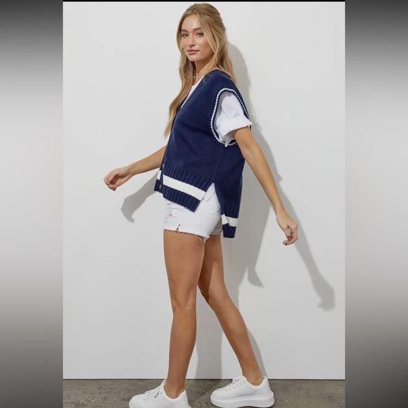 25 Fabulous knit sweater vest - Picture 5 of 6